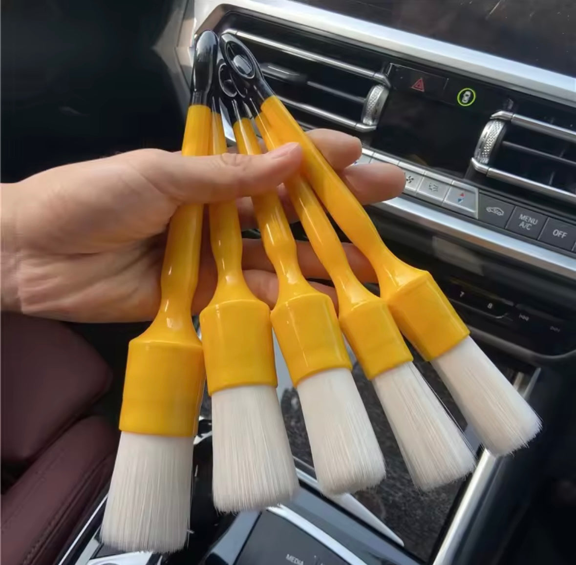 Wolf Detailing Yellow Brush 5szt.